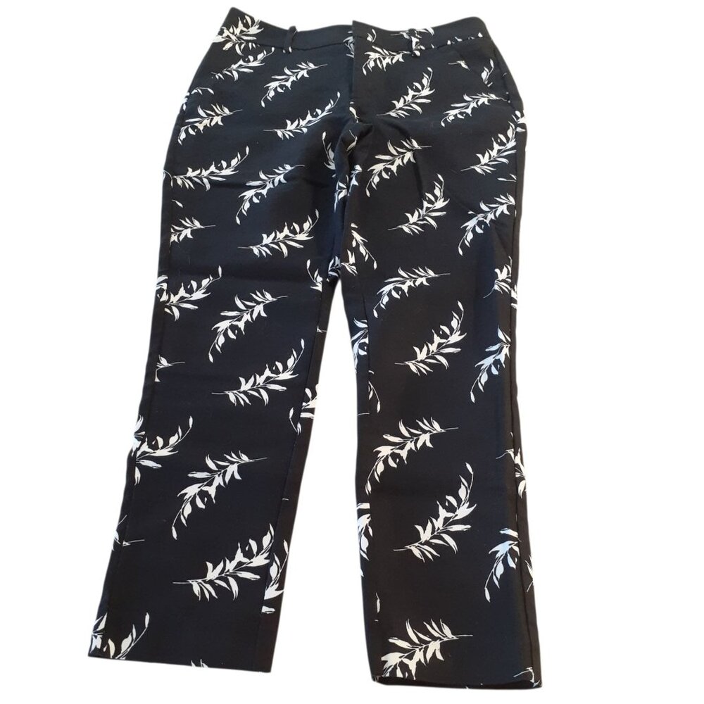 Merona Womens Classic Capri Pants Size 6 Black White Floral Cotton Spandex Blend